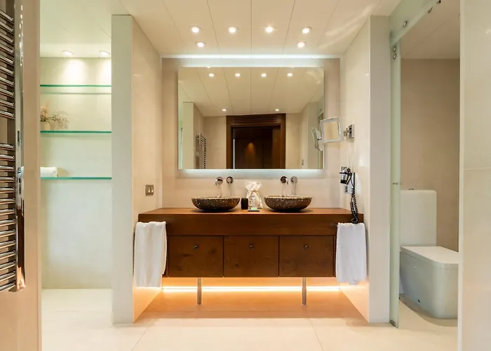 Hotel Esperit Roca 4*